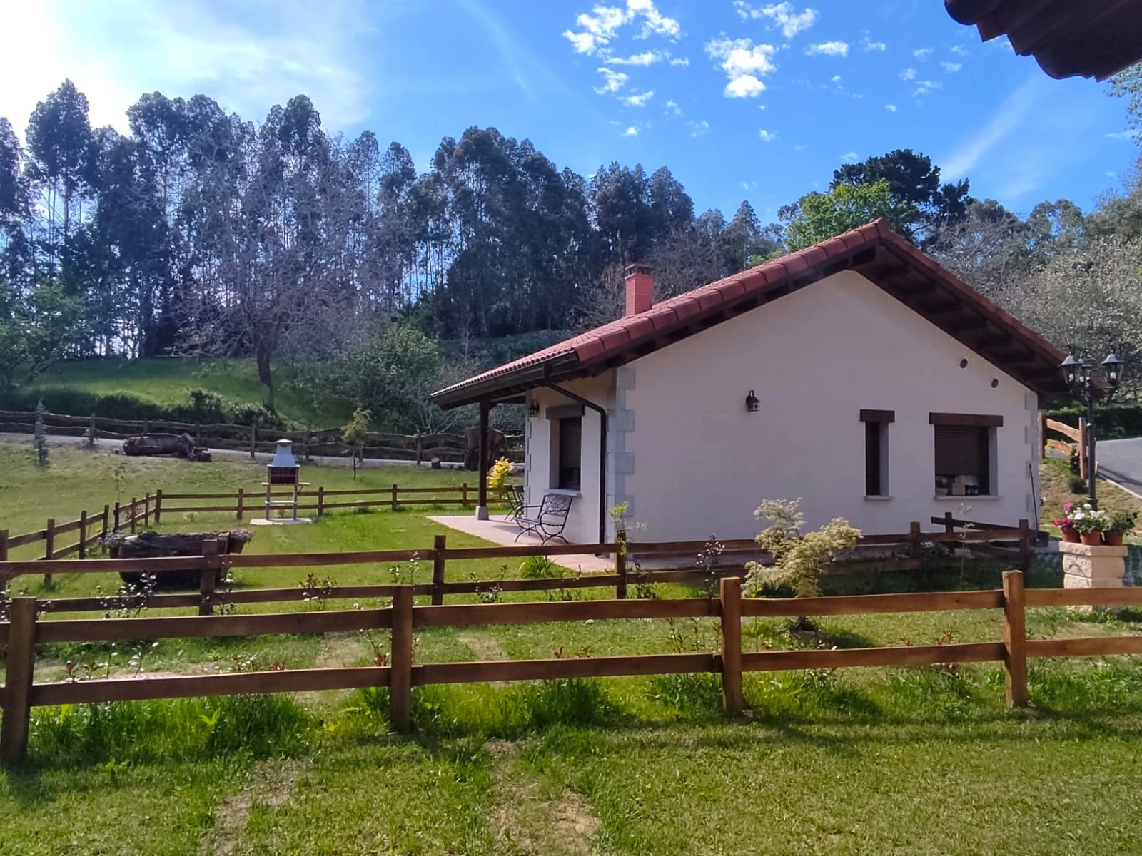 Apartamentos Rurales Cueva Les Pedroses