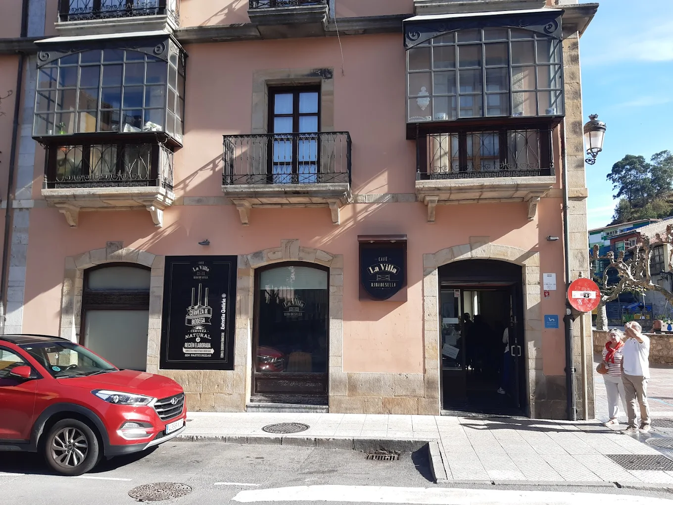 Portada de Café La Villa