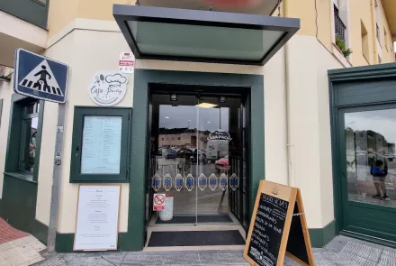 Fachada del Restaurante Casa Pachi