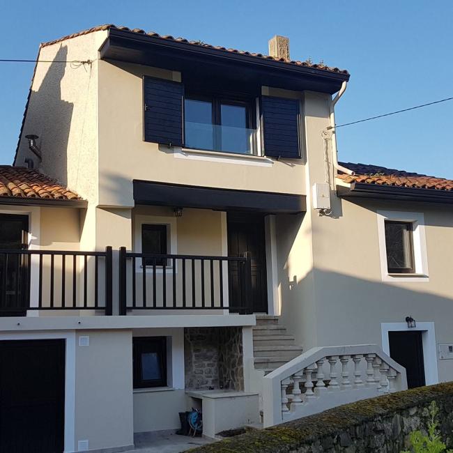 Vivienda Vacacional Ribadevega fachada